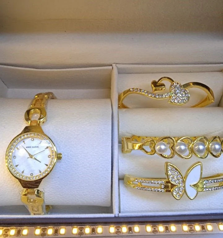 Eterna Belle Women Watch ©